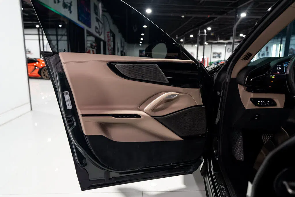 2025 Ferrari Purosangue AWD