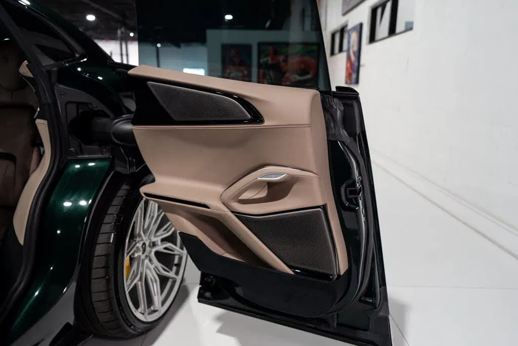 2025 Ferrari Purosangue AWD