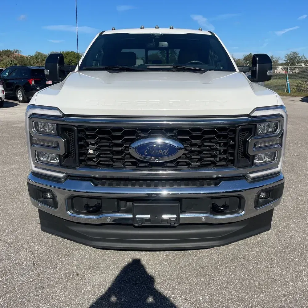 2024 Ford F-350 Super Duty Lariat