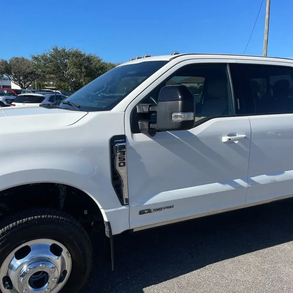 2024 Ford F-350 Super Duty Lariat