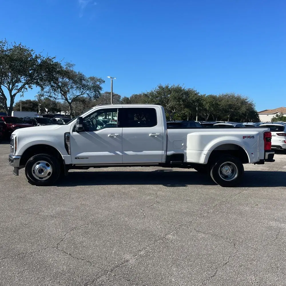 2024 Ford F-350 Super Duty Lariat
