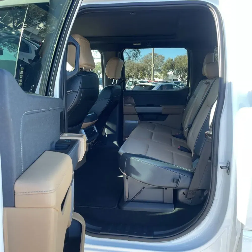 2024 Ford F-350 Super Duty Lariat