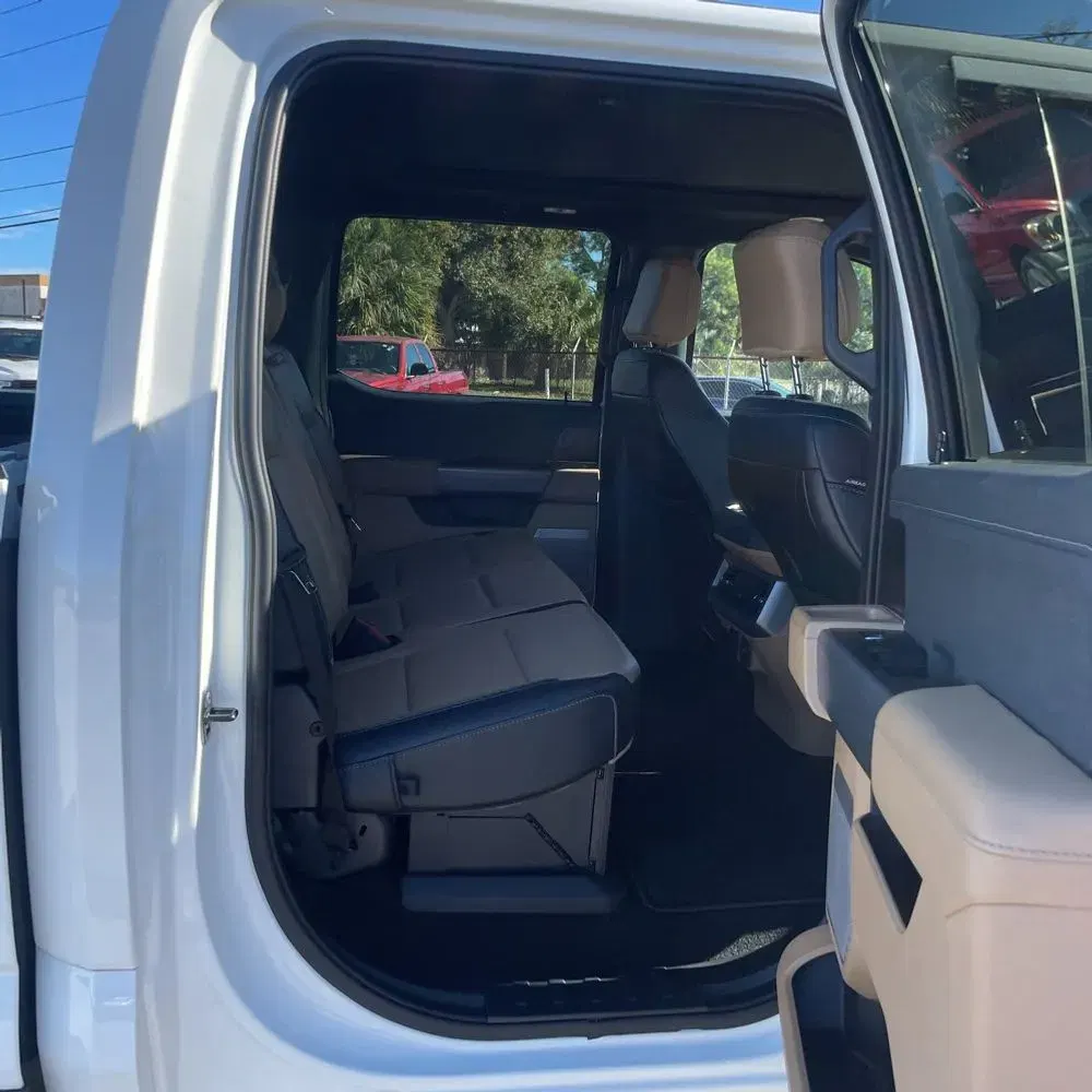 2024 Ford F-350 Super Duty Lariat