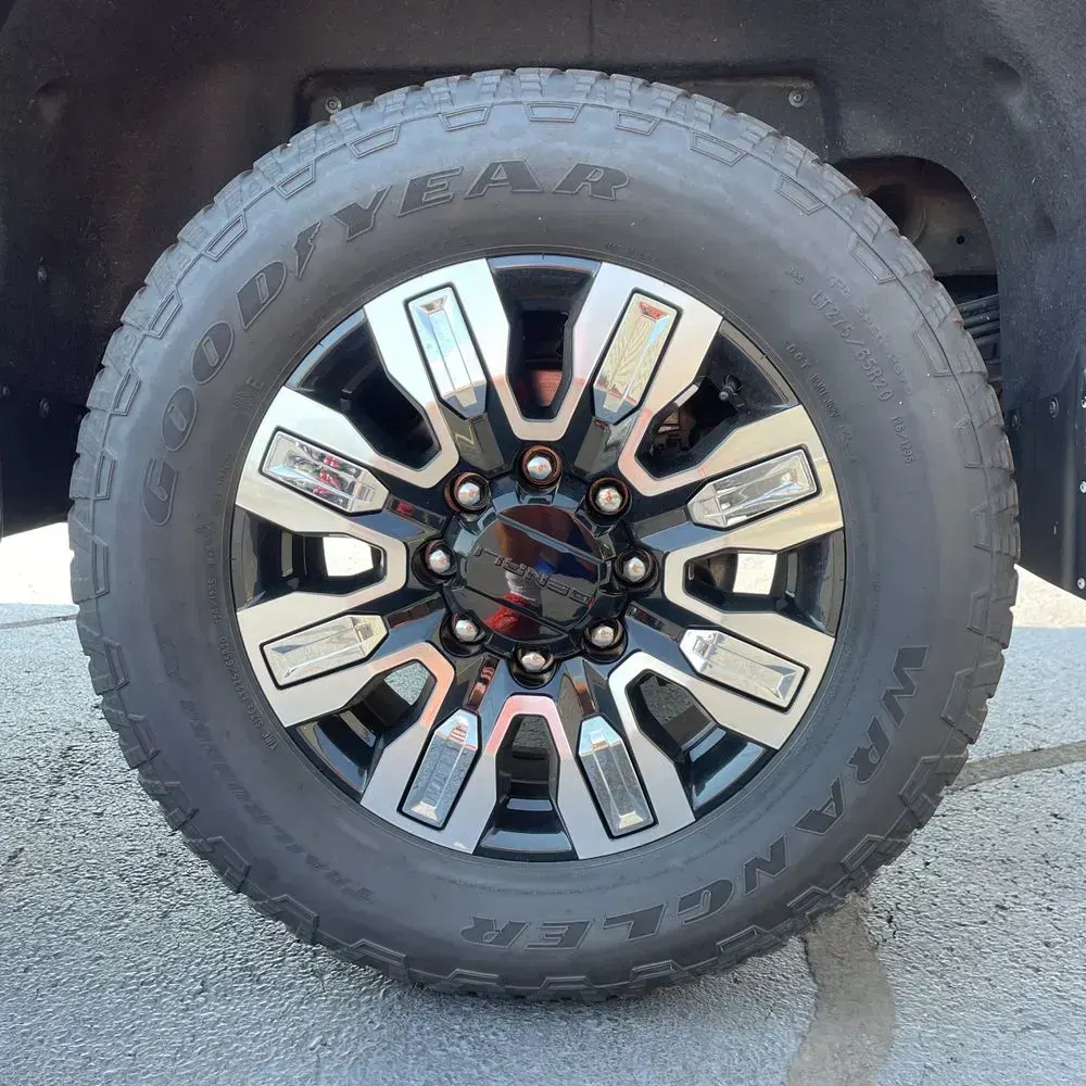 2024 GMC Sierra 2500 Denali