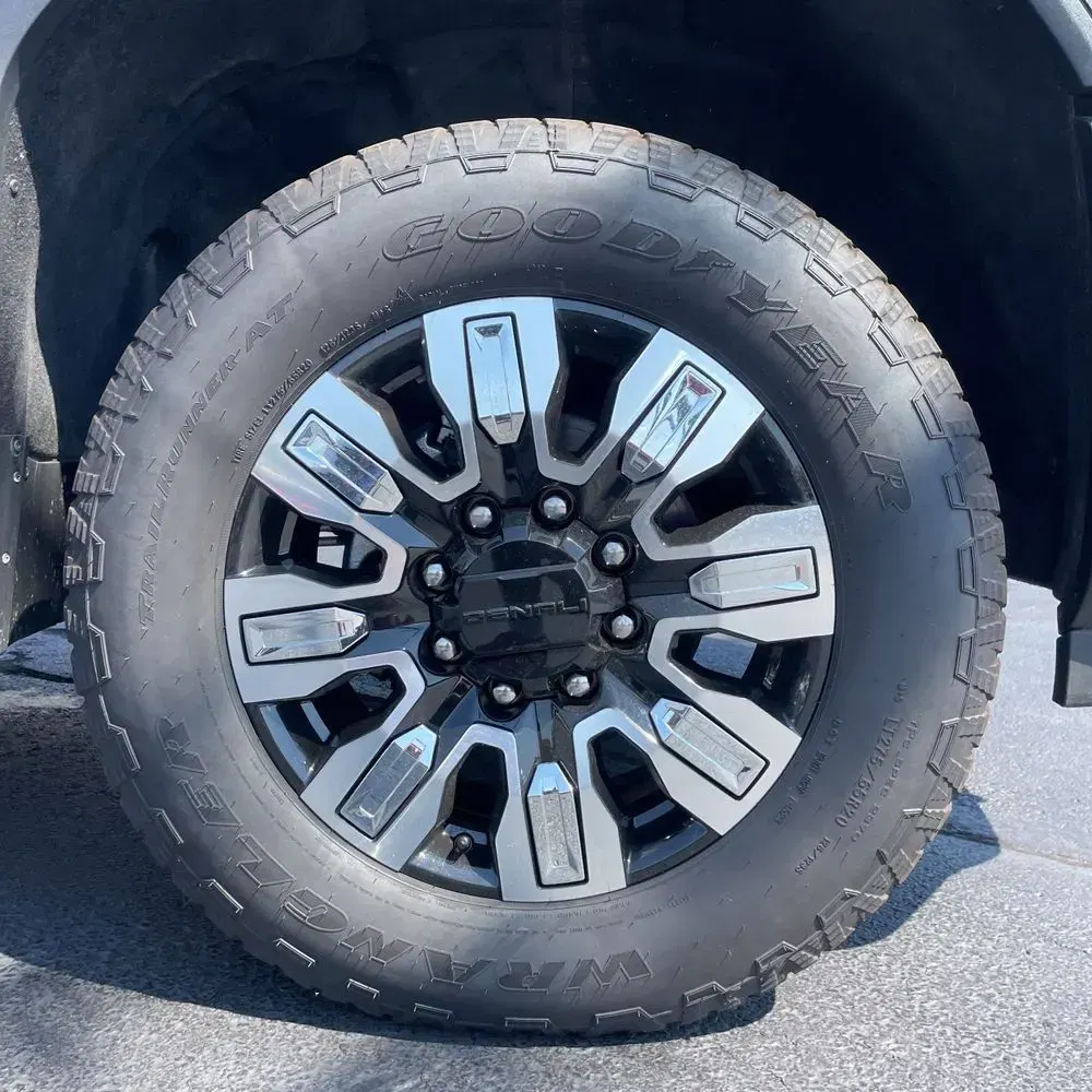 2024 GMC Sierra 2500 Denali