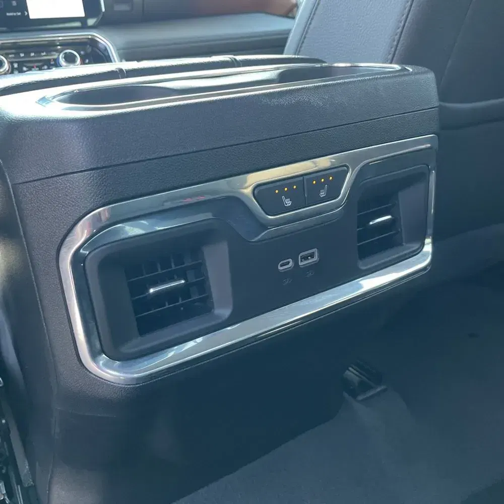 2024 GMC Sierra 2500 Denali