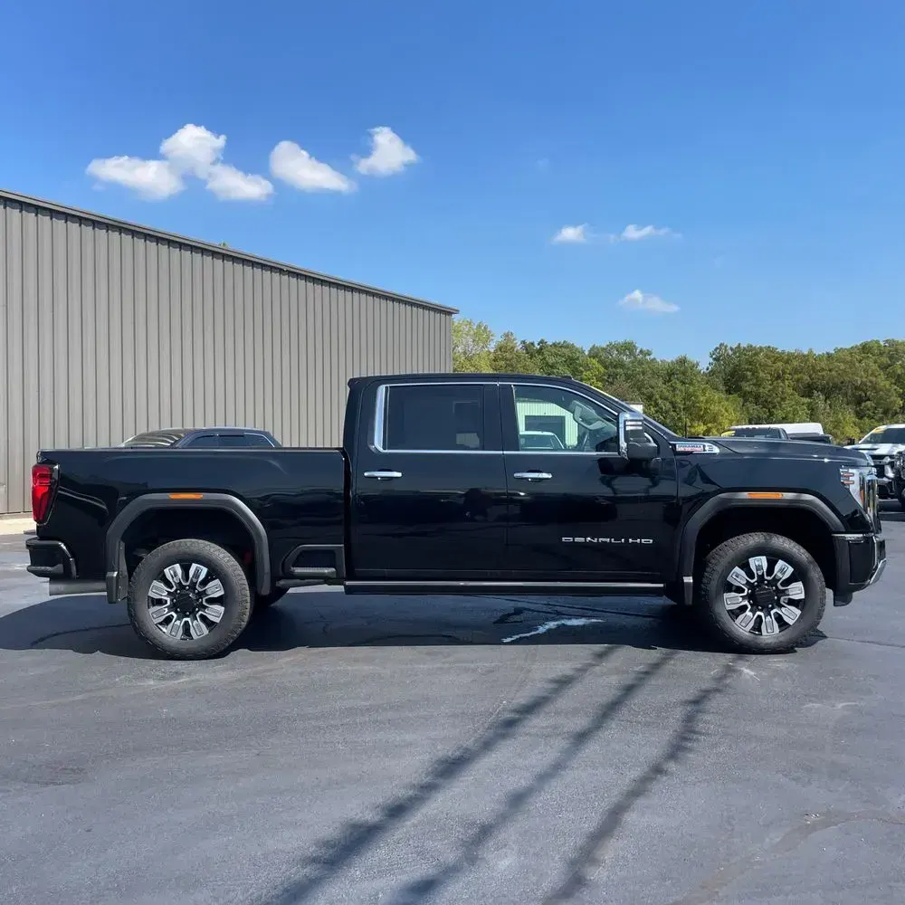 2024 GMC Sierra 2500 Denali