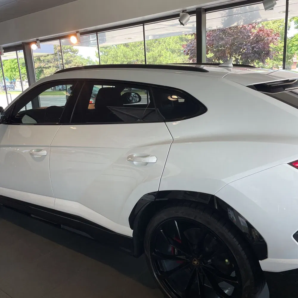 2019 Lamborghini Urus Base