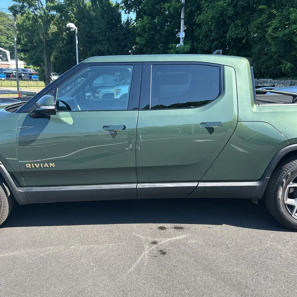 2022 Rivian R1T Adventure