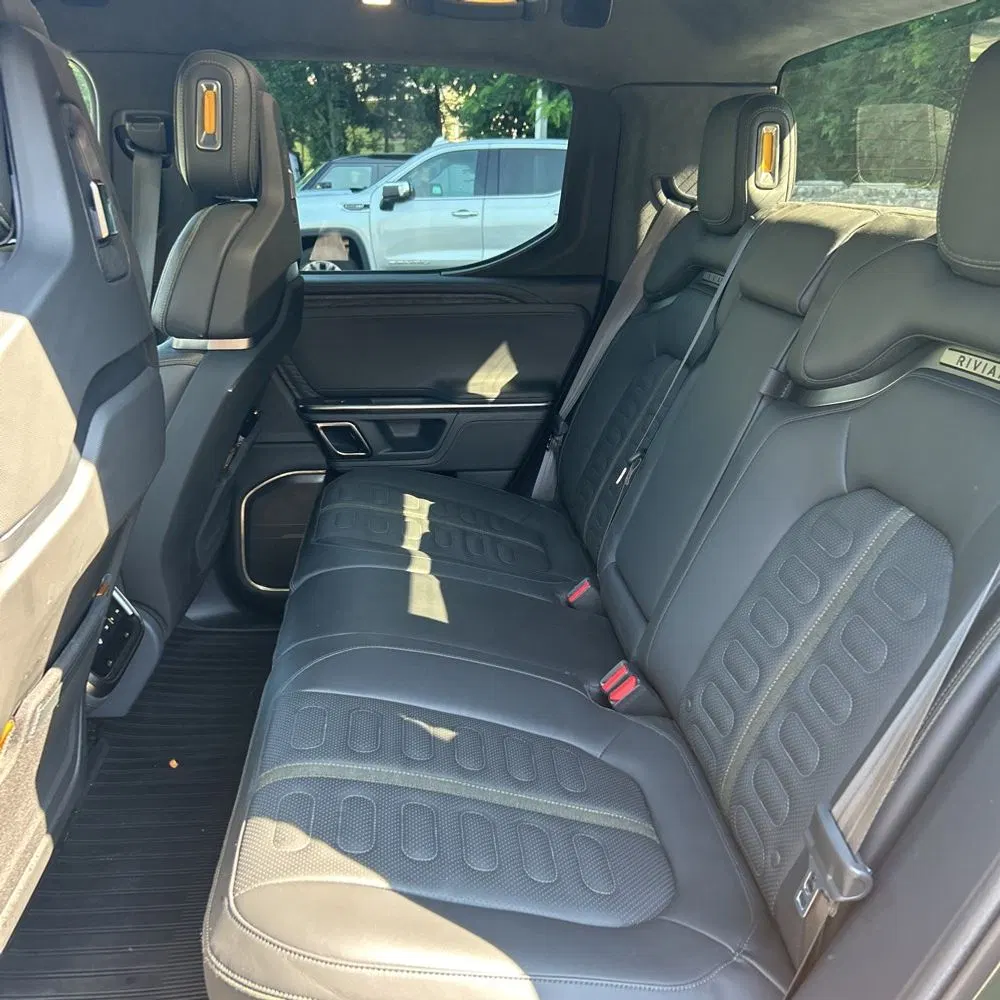 2022 Rivian R1T Adventure
