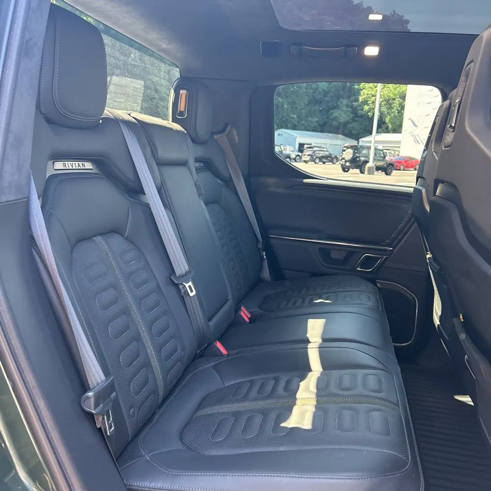 2022 Rivian R1T Adventure