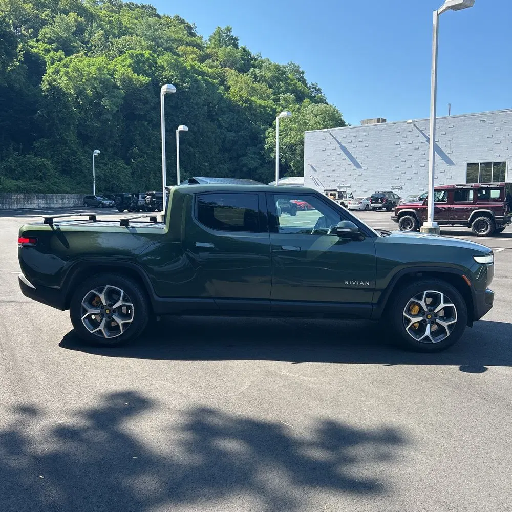 2022 Rivian R1T Adventure