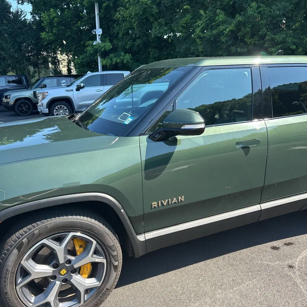 2022 Rivian R1T Adventure