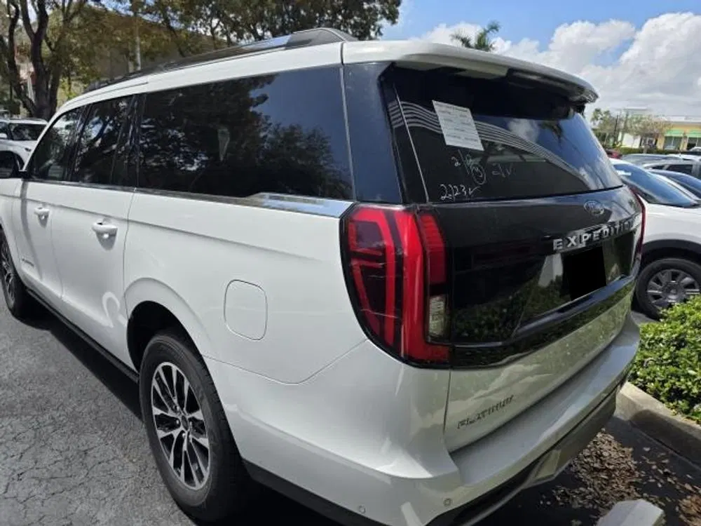 2025 Ford Expedition Max Platinum