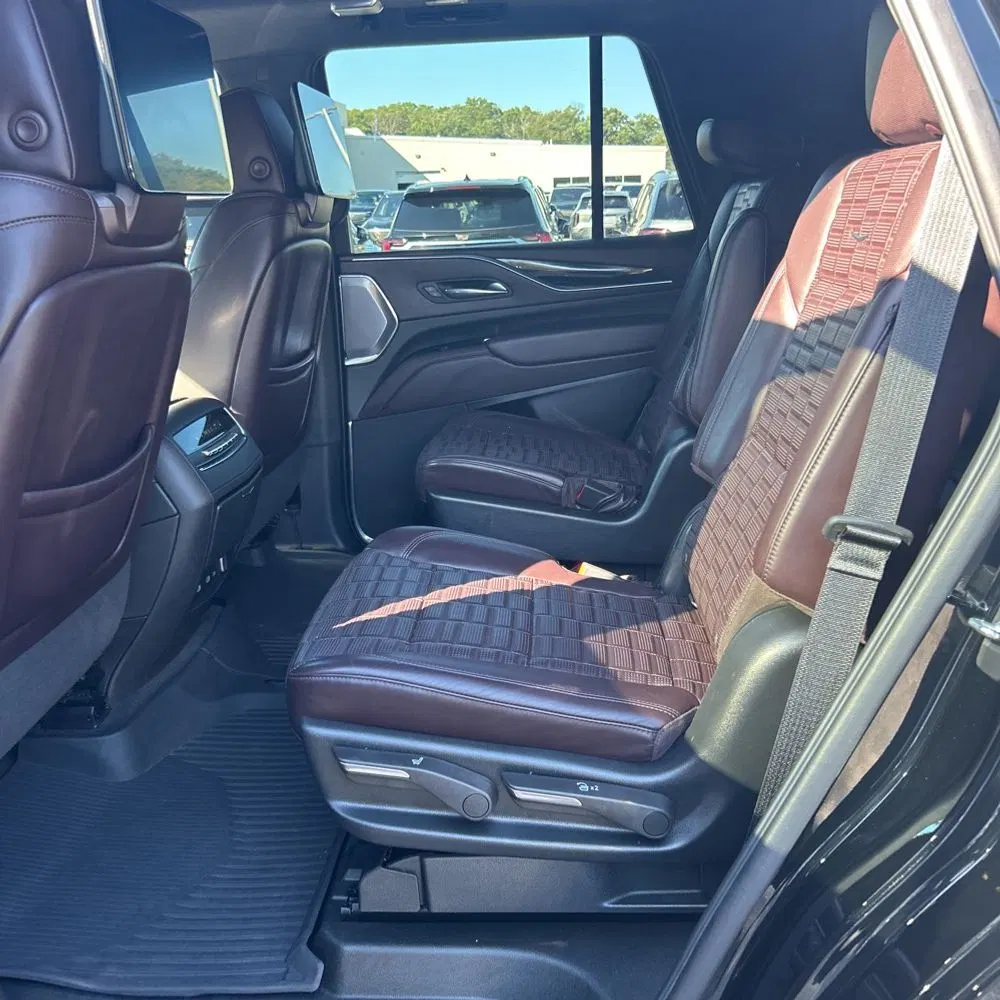 2022 Cadillac Escalade Sport Platinum