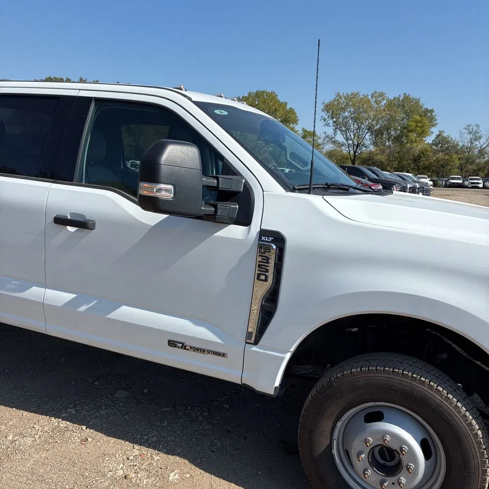 2023 Ford F350 S/D XLT