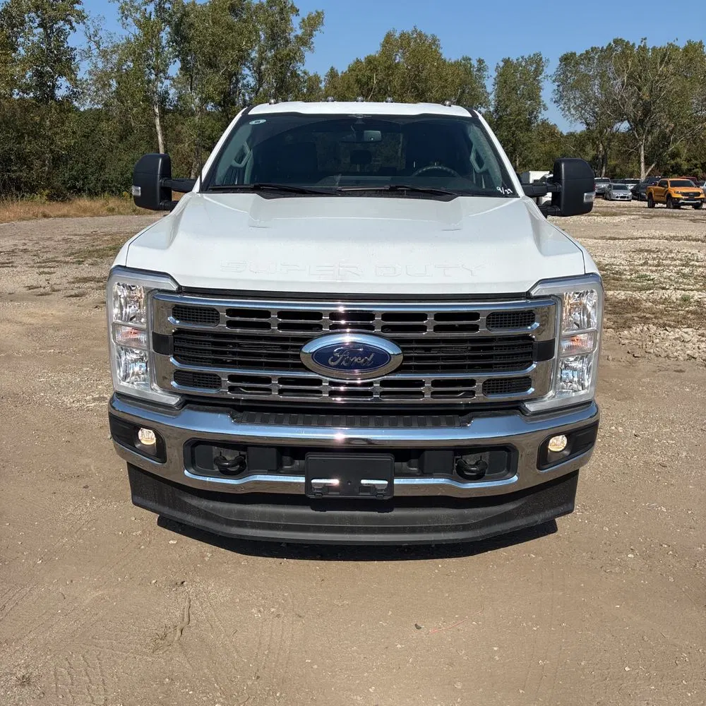2023 Ford F350 S/D XLT