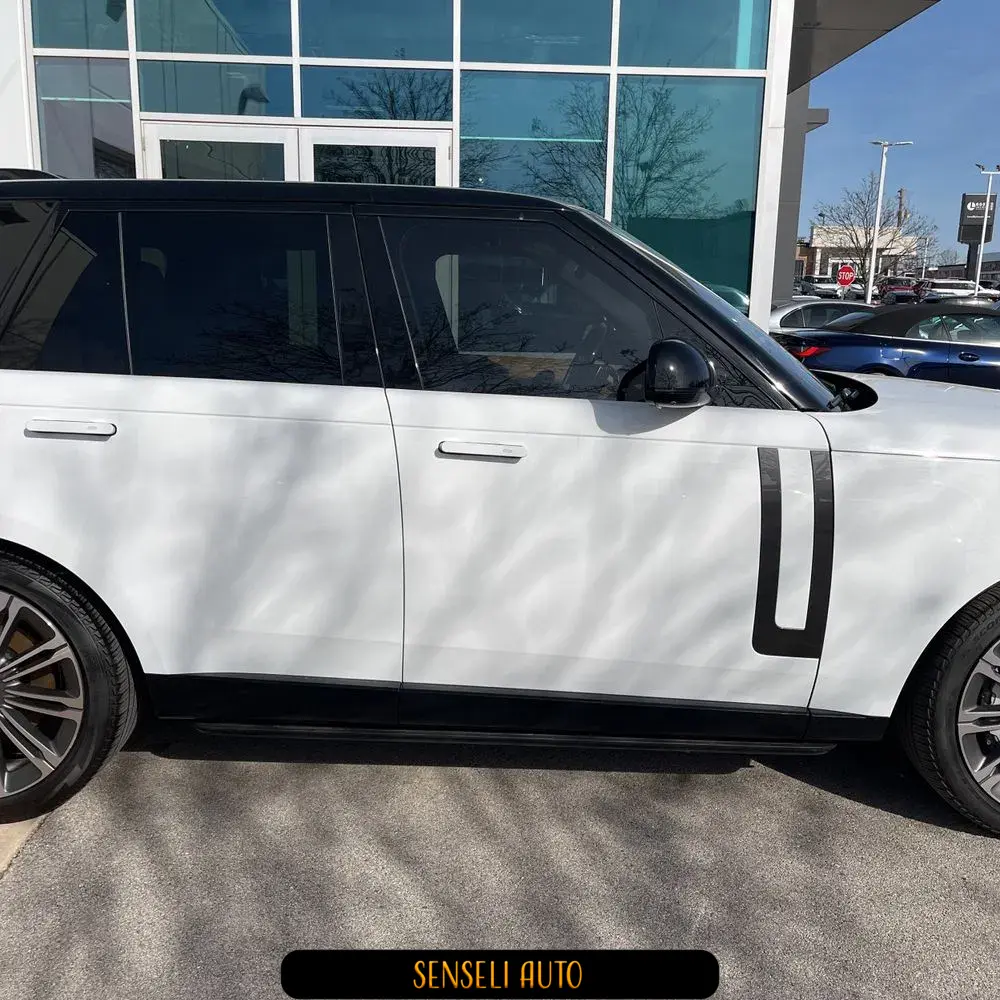 2023 Land Rover Range Rover P530 SE