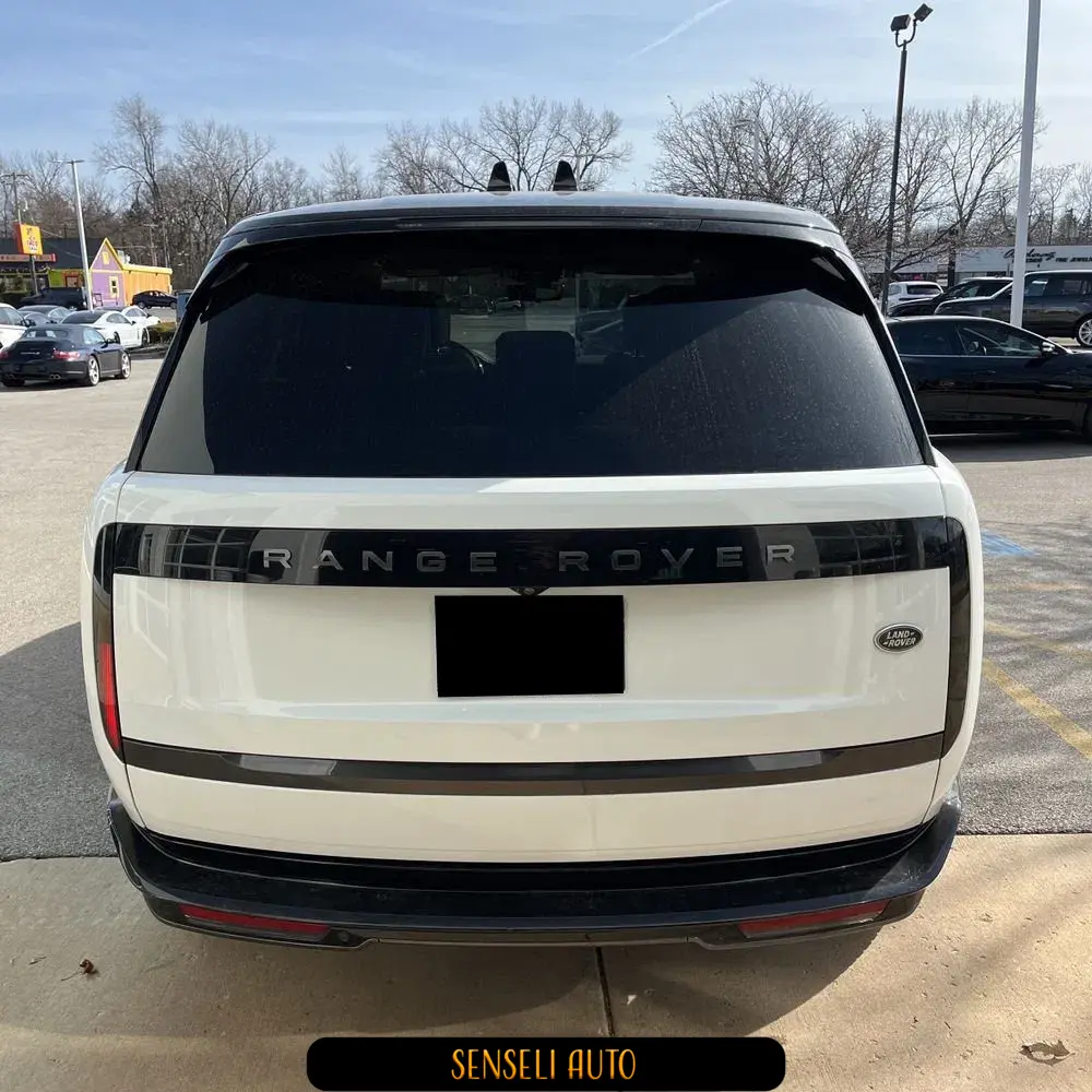 2023 Land Rover Range Rover P530 SE
