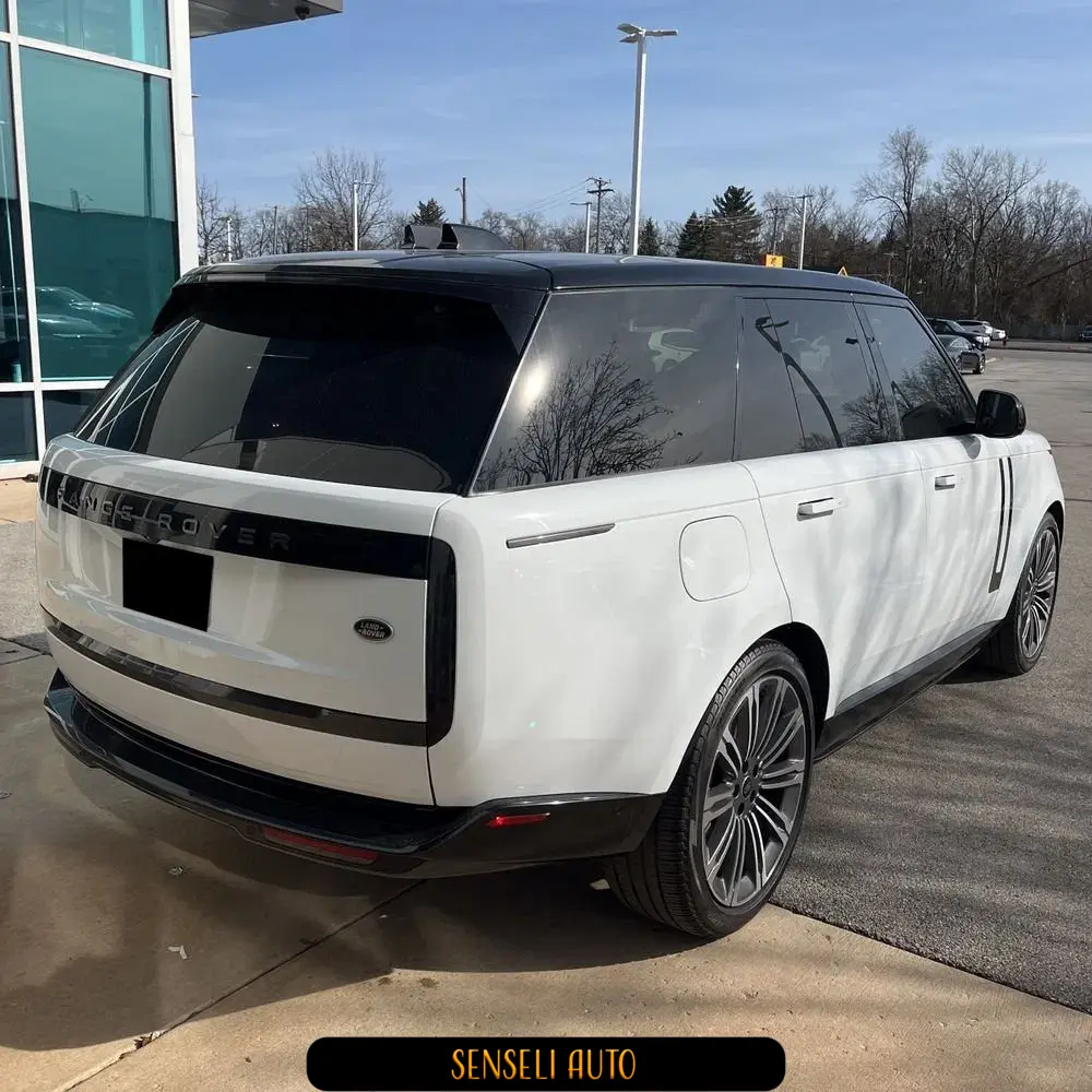2023 Land Rover Range Rover P530 SE