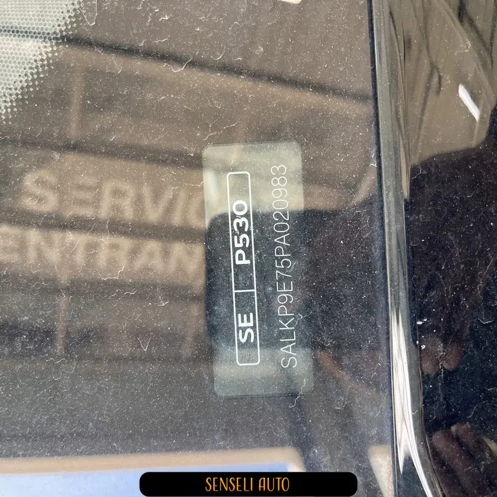 2023 Land Rover Range Rover P530 SE