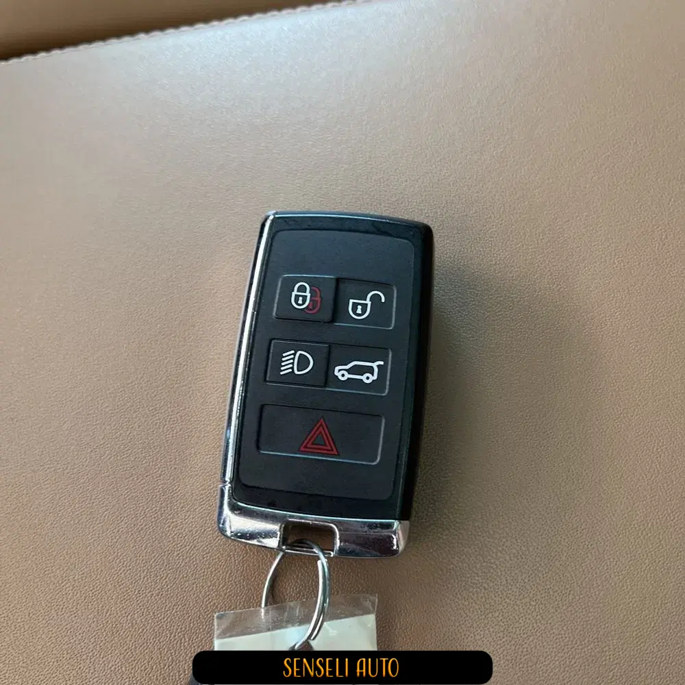 2023 Land Rover Range Rover P530 SE