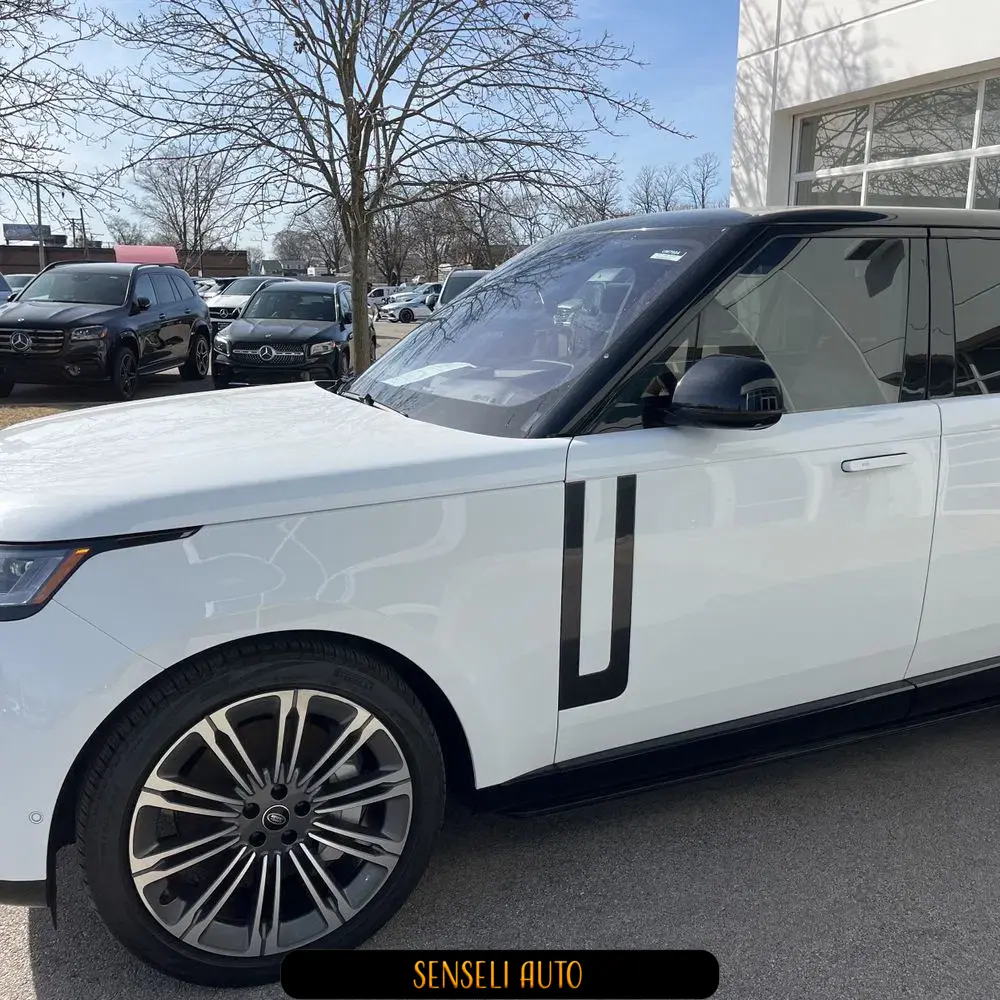 2023 Land Rover Range Rover P530 SE