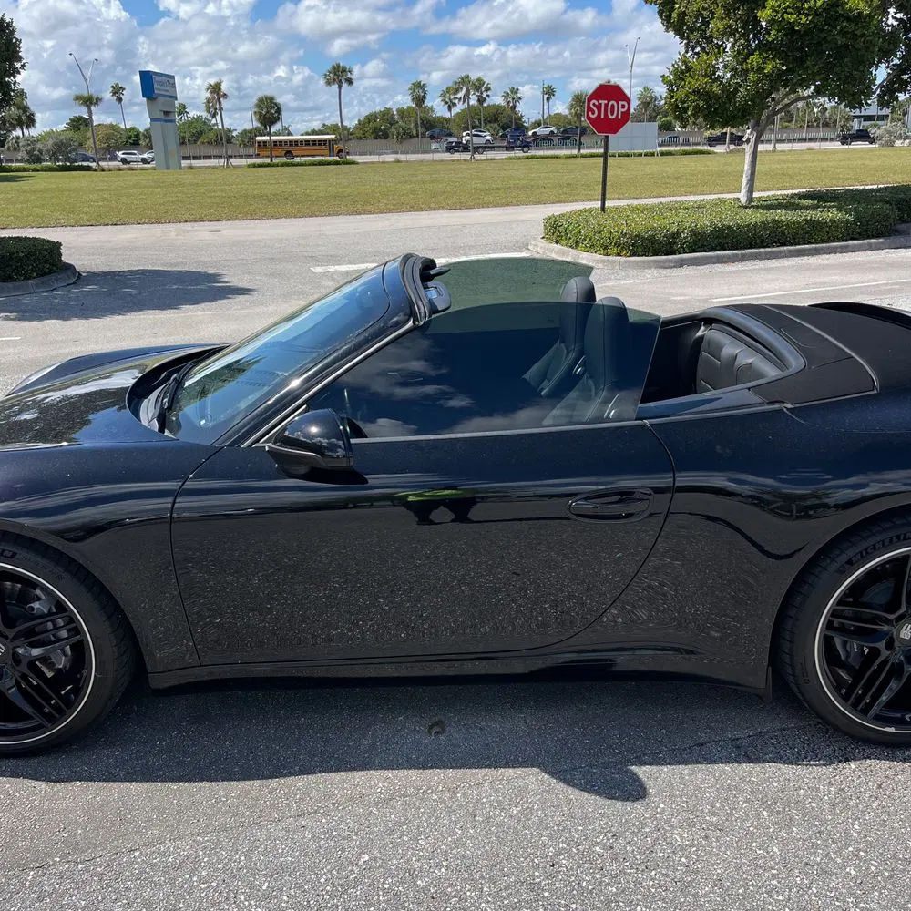 2015 Porsche 911 Carrera