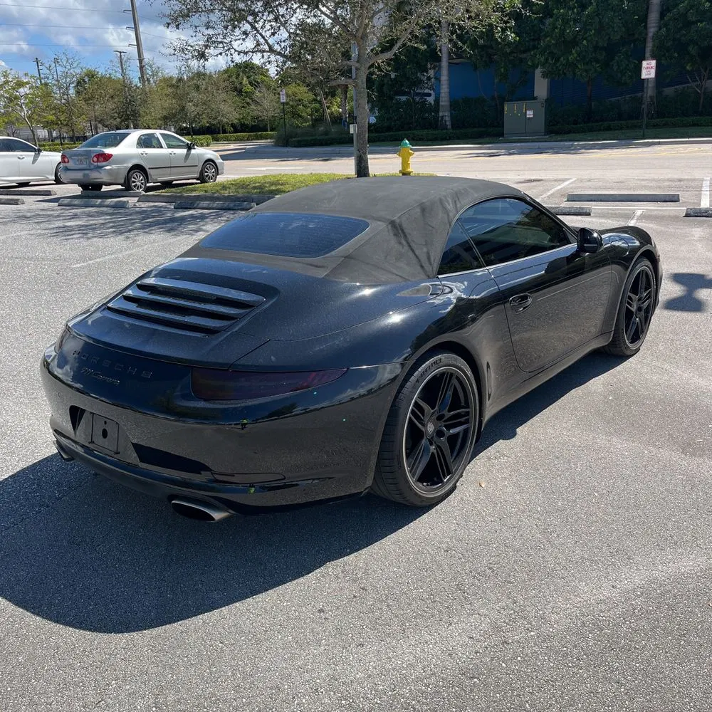 2015 Porsche 911 Carrera