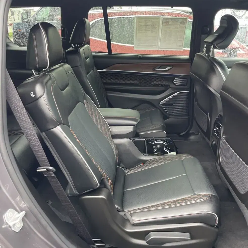 2024 Jeep Grand Cherokee L Summit