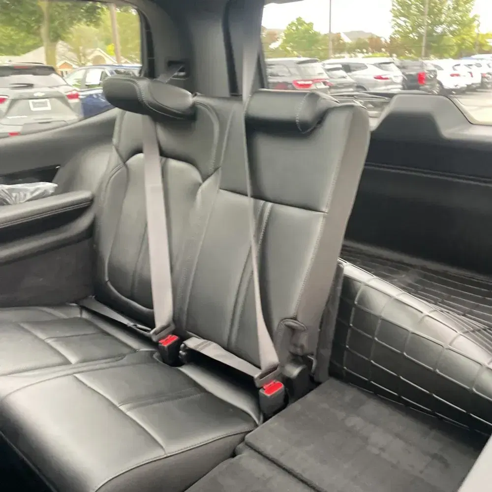 2024 Jeep Grand Wagoneer Base
