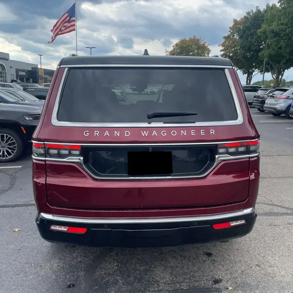 2024 Jeep Grand Wagoneer Base