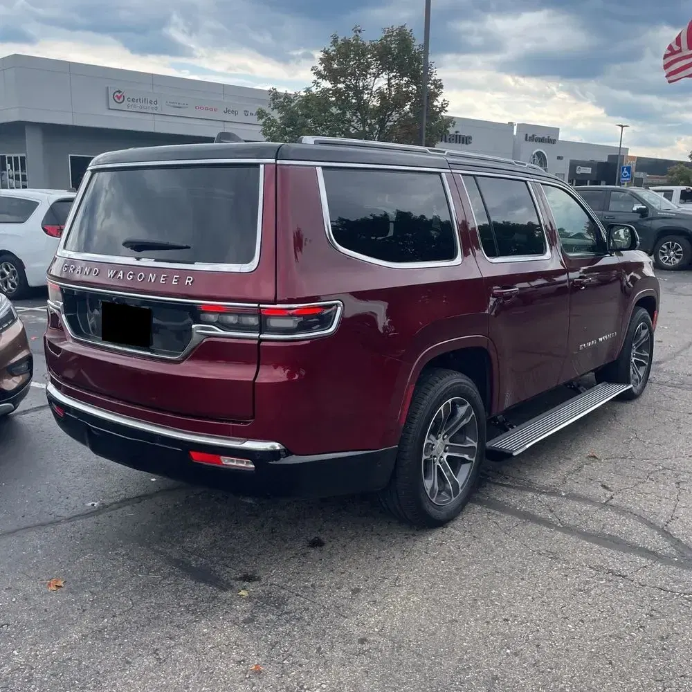 2024 Jeep Grand Wagoneer Base