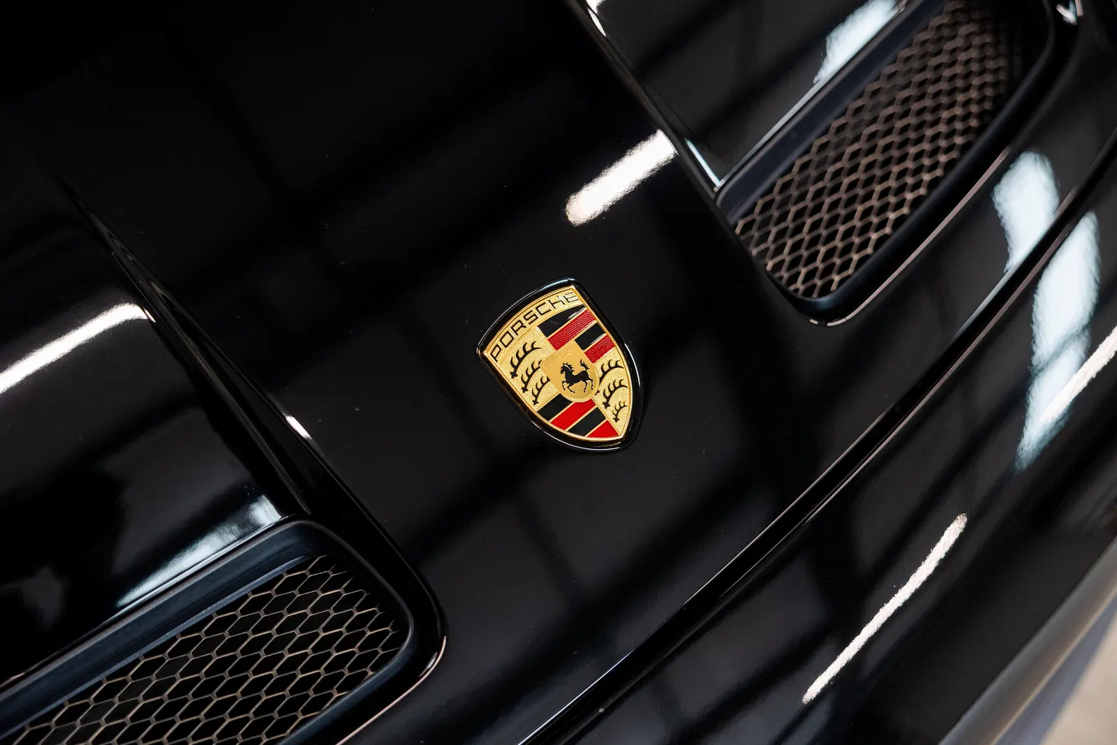 2022 Porsche 911 GT3 - ~5,400 Miles, 502-hp Flat-6, Front-Axle Lift System