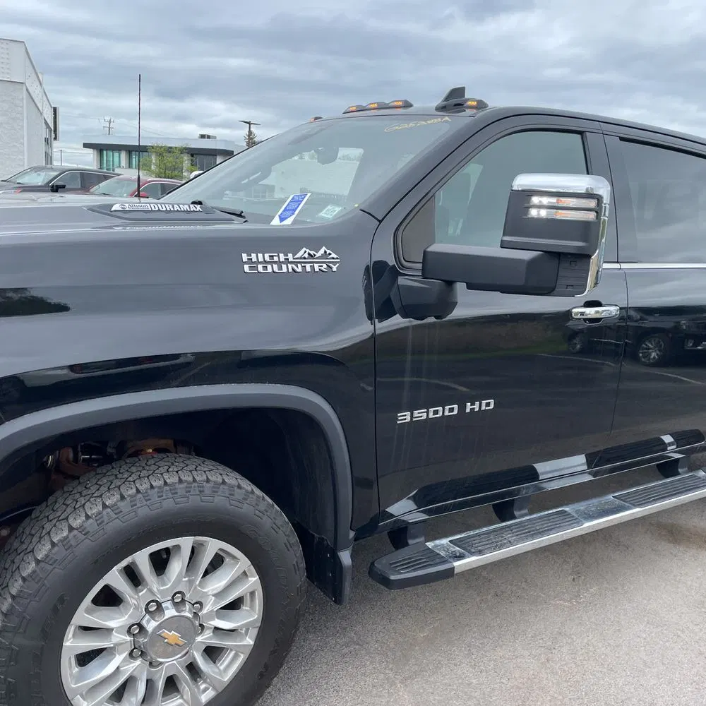 2022 Chevrolet Silverado 3500HD High Country