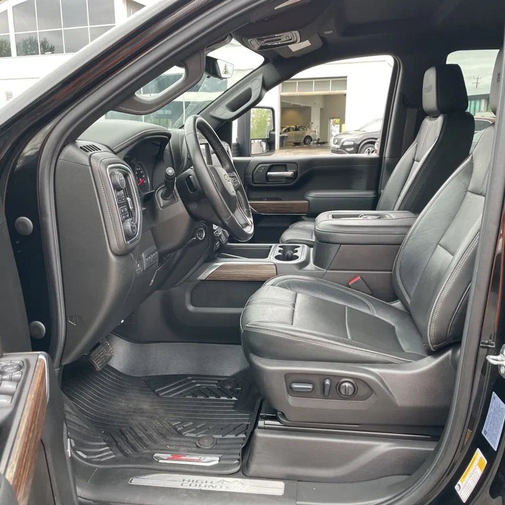 2022 Chevrolet Silverado 3500HD High Country