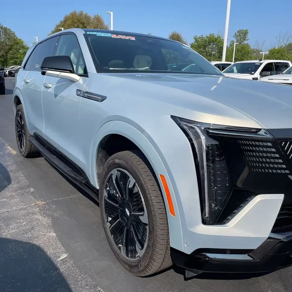 2025 Cadillac Escalade IQ Sport 1