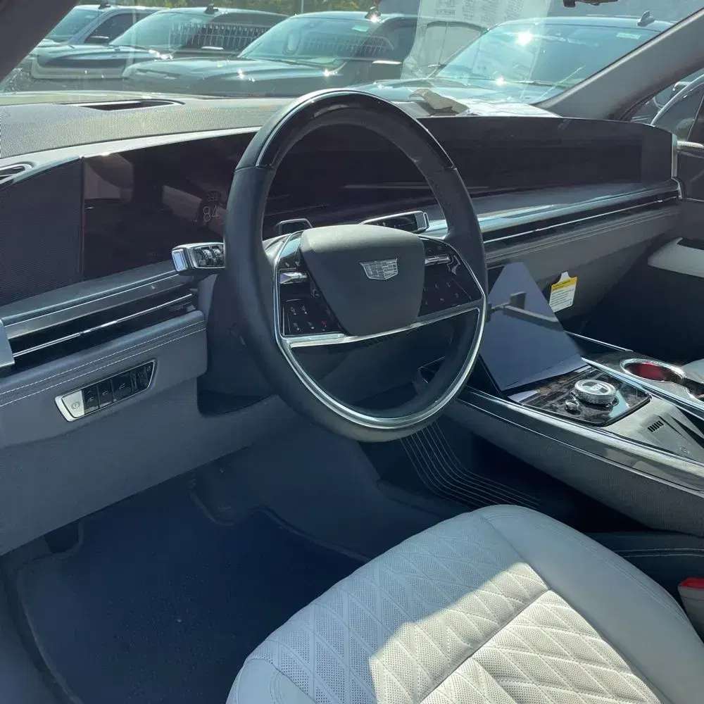 2025 Cadillac Escalade IQ Sport 1