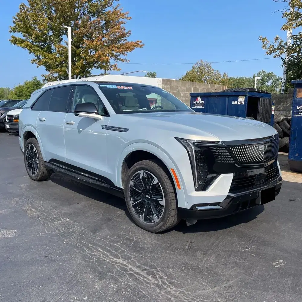 2025 Cadillac Escalade IQ Sport 1