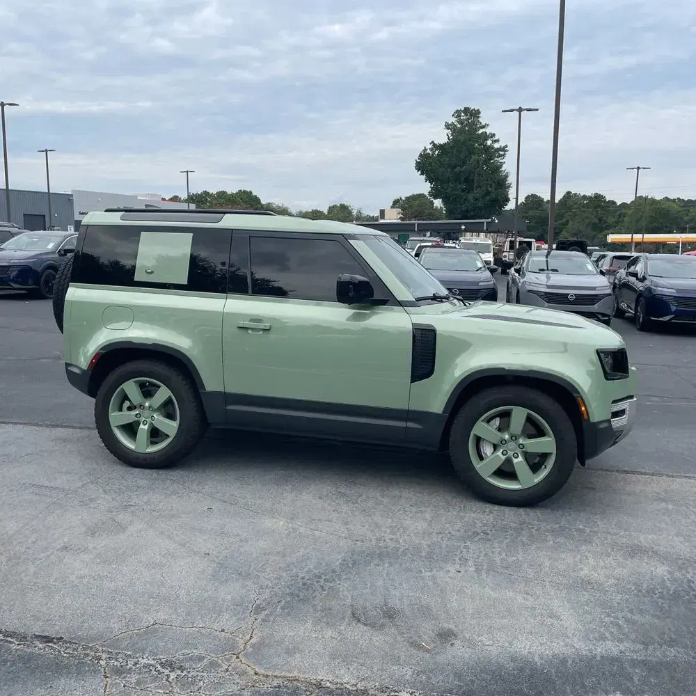 2023 Land Rover Defender 110 Standard