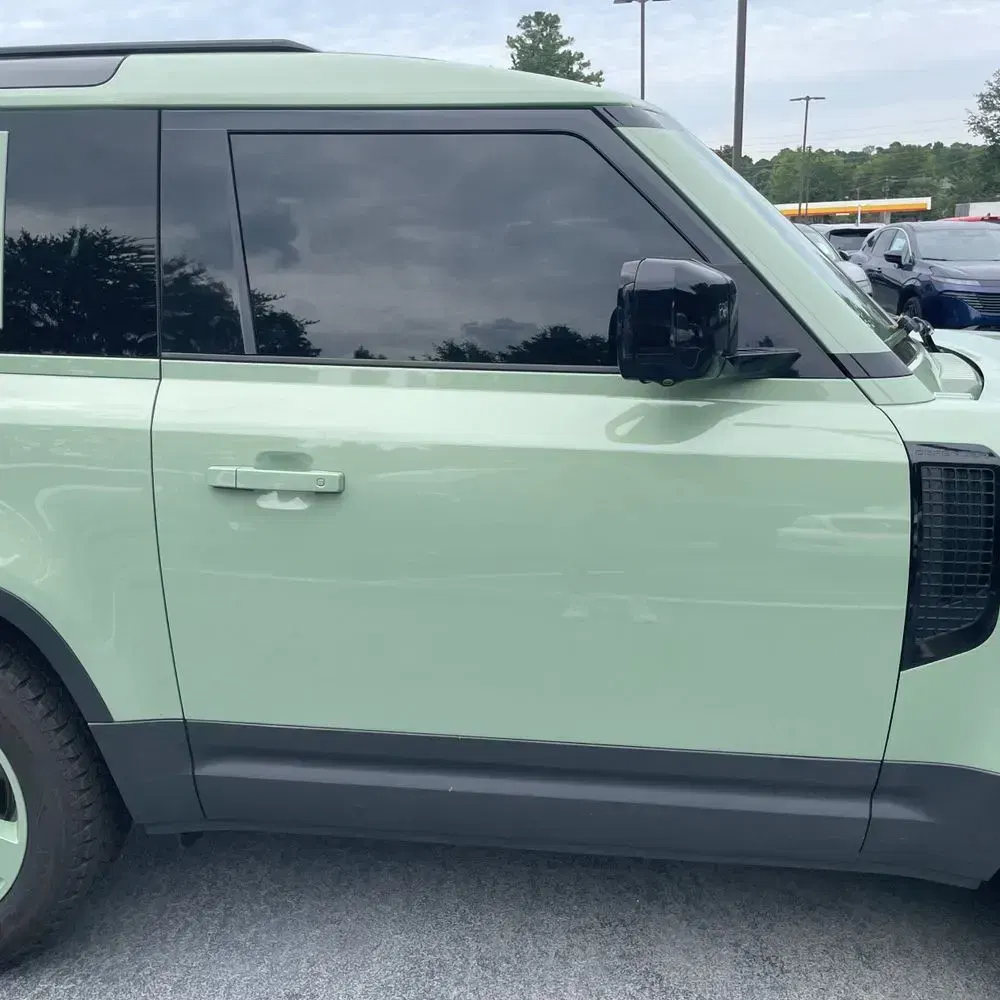 2023 Land Rover Defender 110 Standard