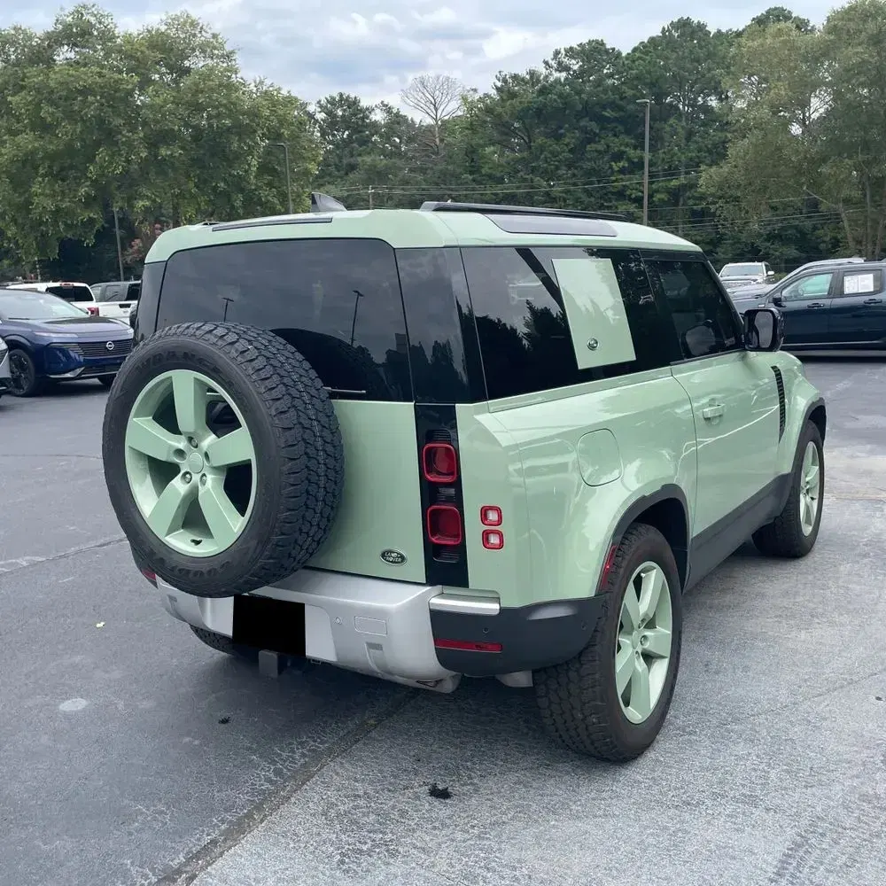 2023 Land Rover Defender 110 Standard