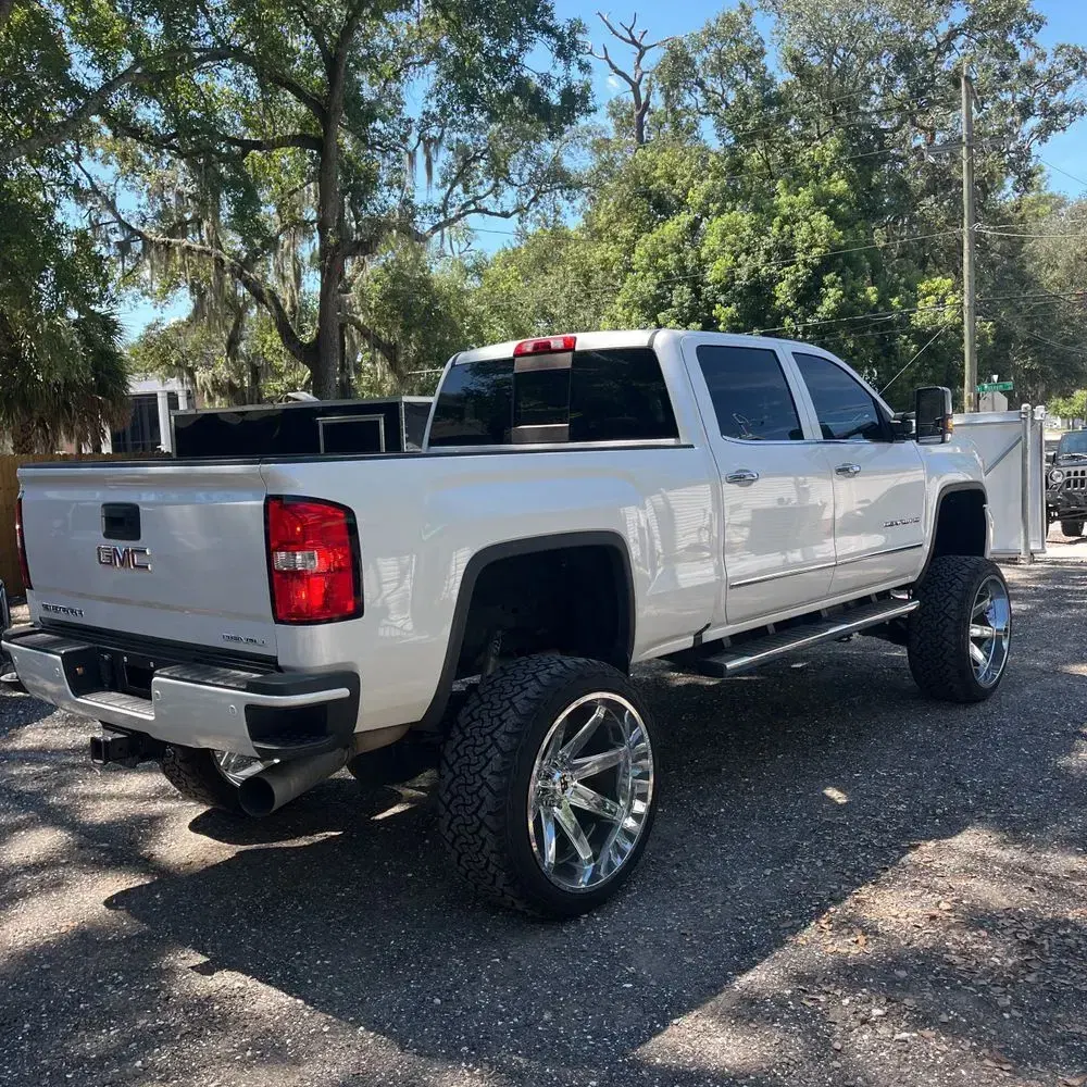 2018 GMC Sierra 2500HD Denali