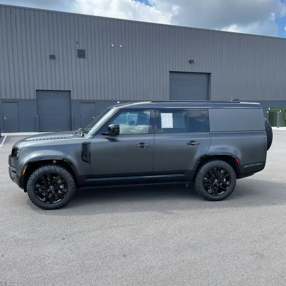 2024 Land Rover Defender 130 Outbound P400