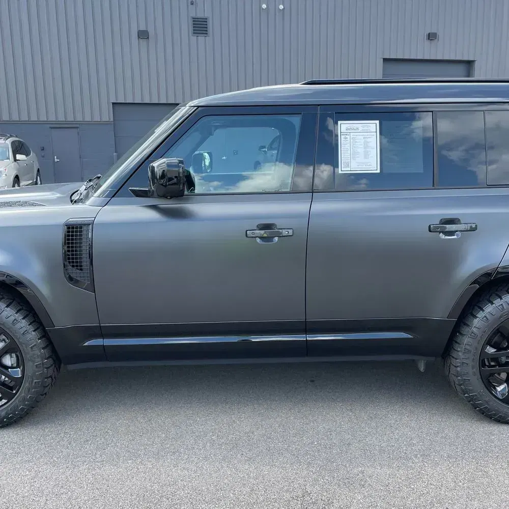 2024 Land Rover Defender 130 Outbound P400