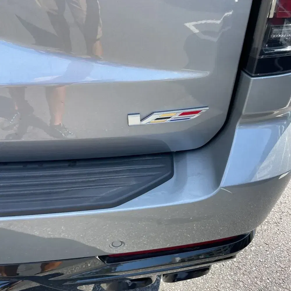 2025 Cadillac Escalade-V ESV Base