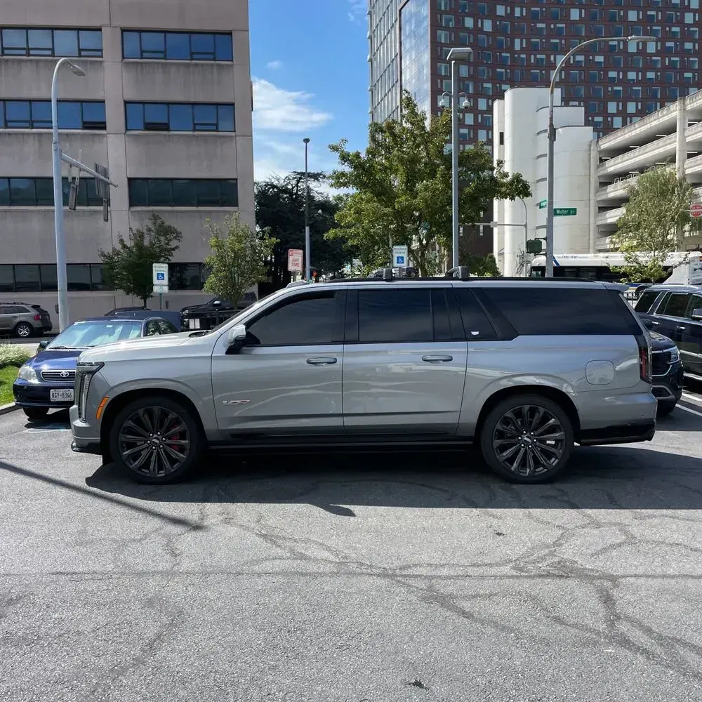 2025 Cadillac Escalade-V ESV Base