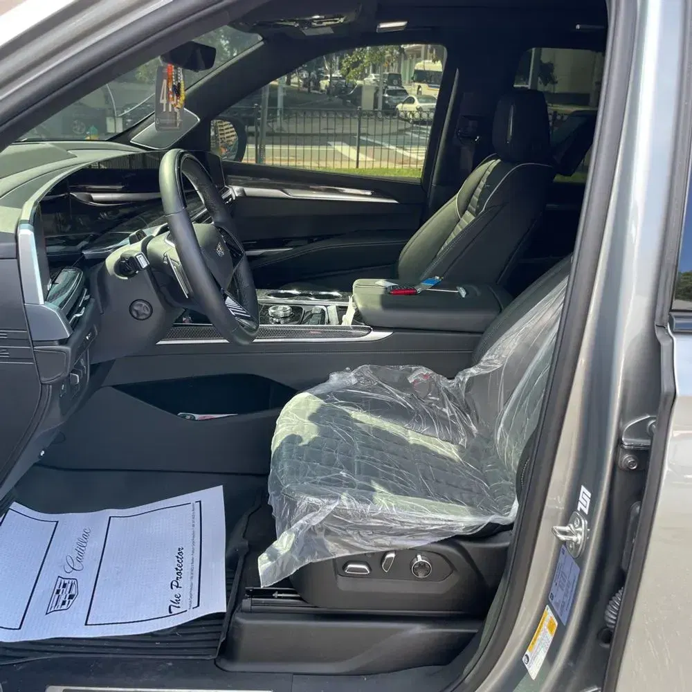 2025 Cadillac Escalade-V ESV Base