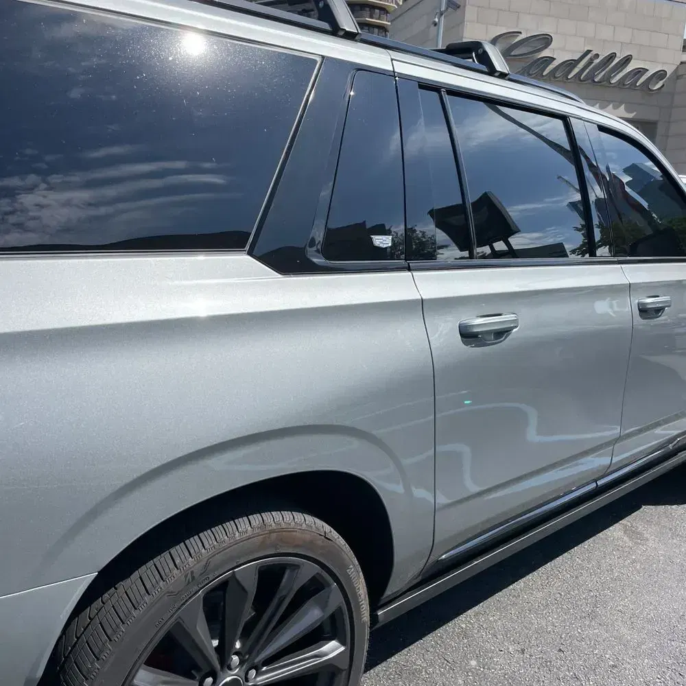 2025 Cadillac Escalade-V ESV Base