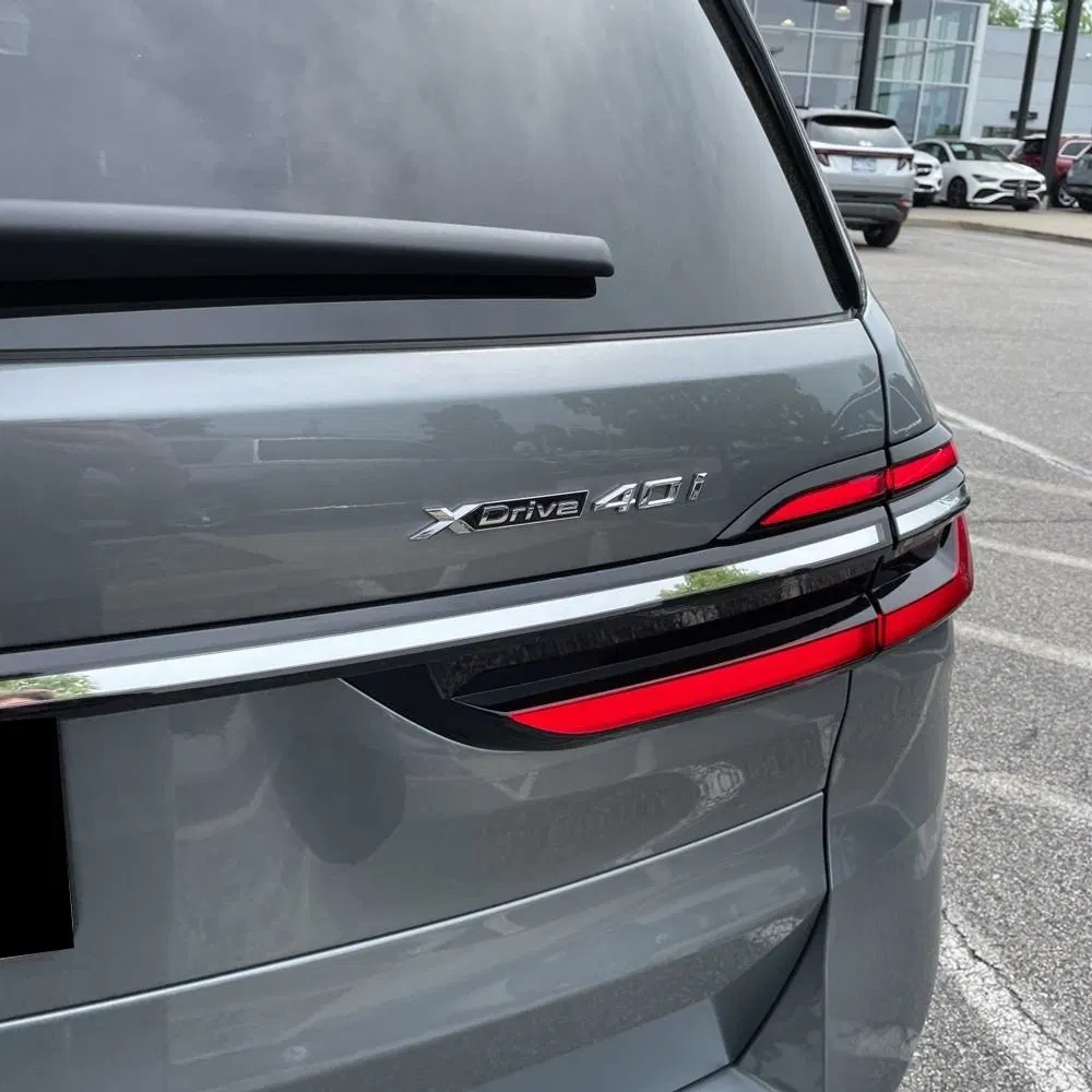 2025 BMW X7 XDrive40i